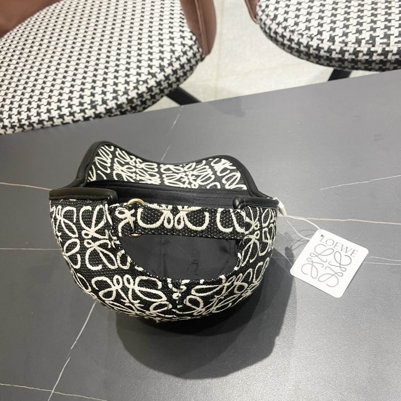 Loewe cap (23)