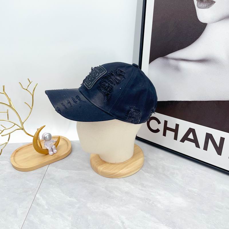 Loewe cap dx (25)