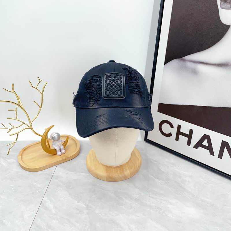 Loewe cap dx (27)
