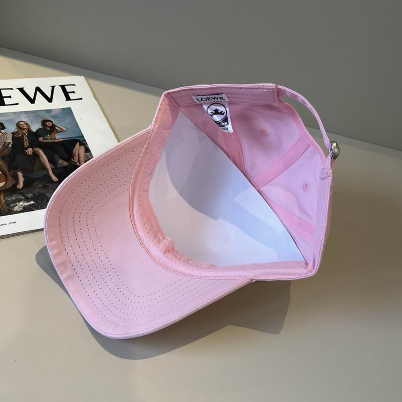 Loewe cap dx (56)