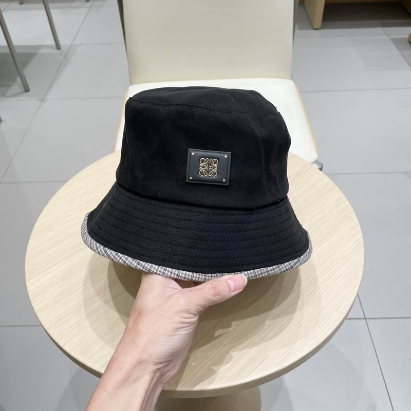 Loewe hat (100)