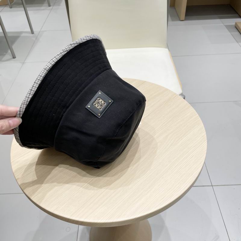 Loewe hat (102)