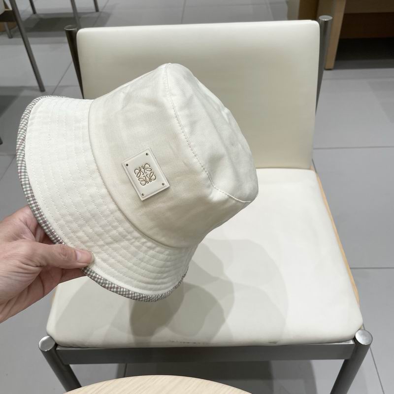 Loewe hat (109)