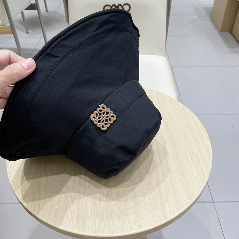 Loewe hat (135)