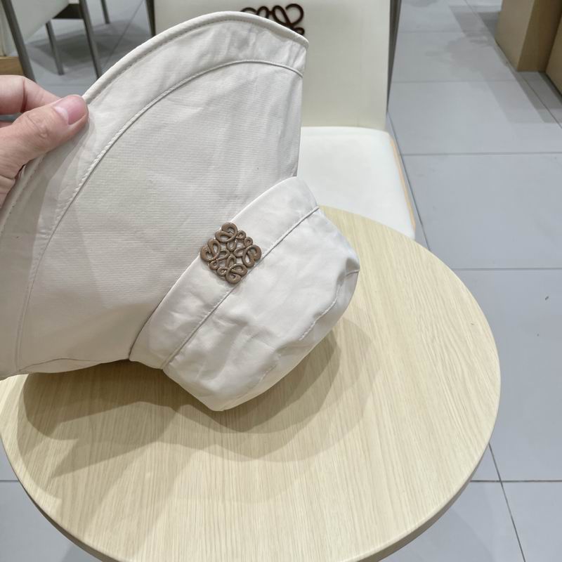 Loewe hat (144)