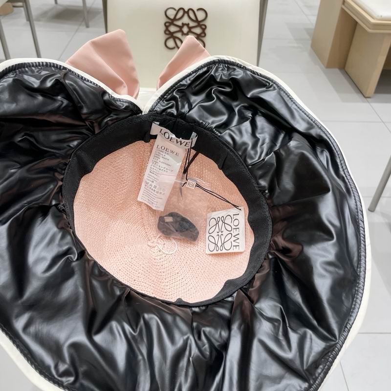 Loewe hat (36)