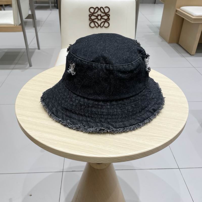 Loewe hat (56)