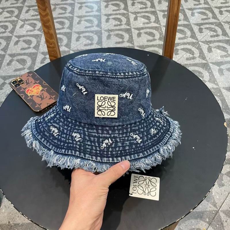 Loewe hat (61)