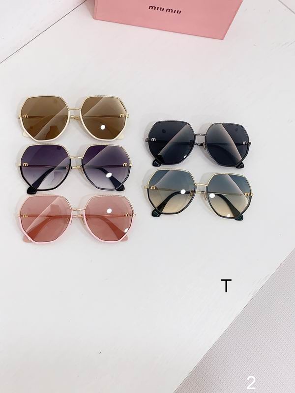 MiuMiu  66G 58 17-140 b08