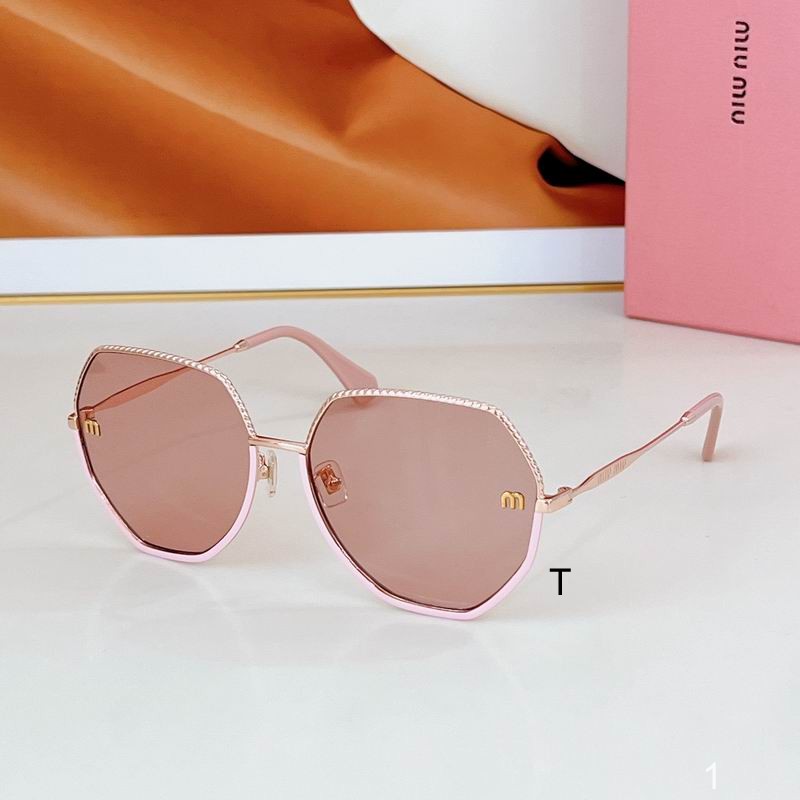 MiuMiu 66G 58 17-140 a01