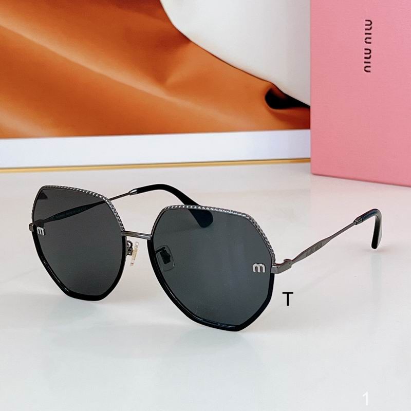 MiuMiu 66G 58 17-140 a03