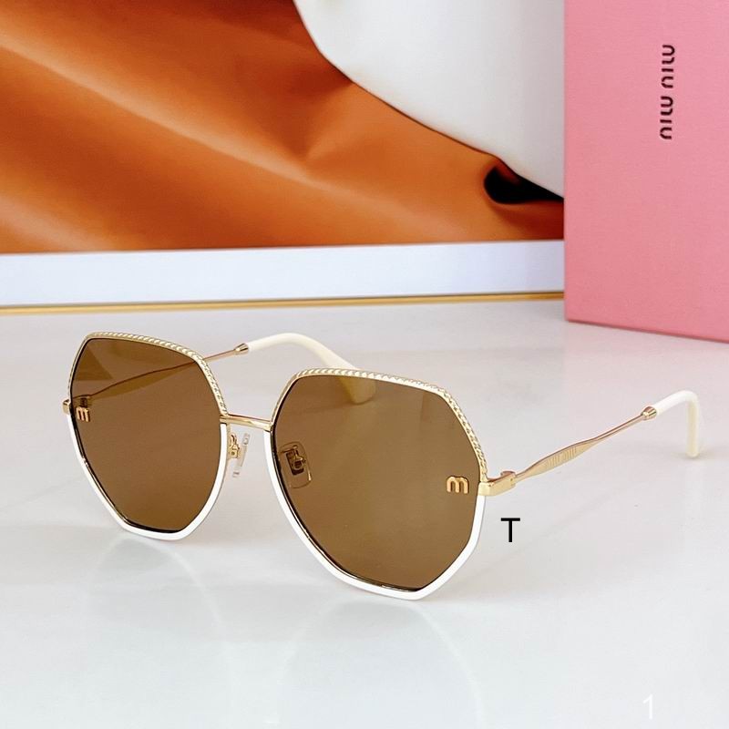 MiuMiu 66G 58 17-140 a04