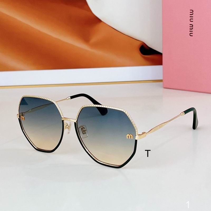 MiuMiu 66G 58 17-140 a05