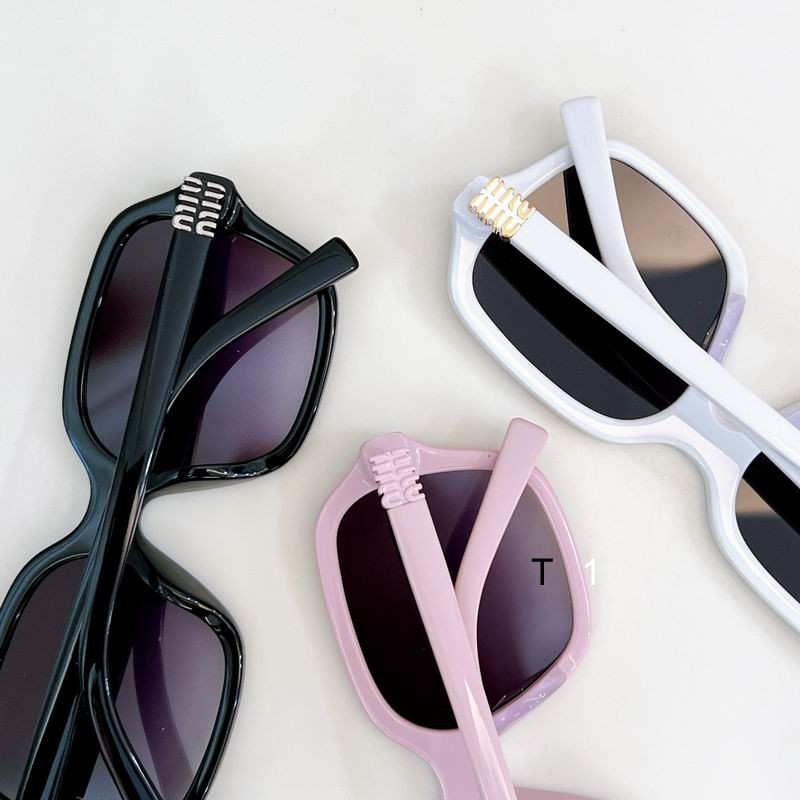 MiuMiu A628S 55 19-145 b08