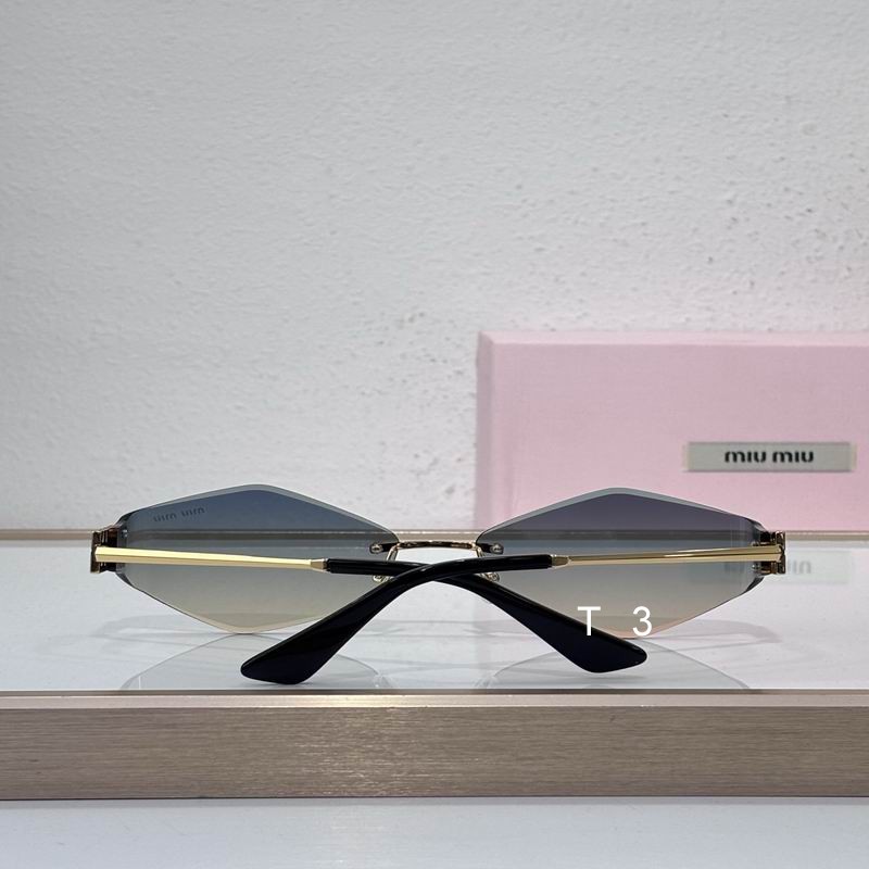 MiuMiu MU140AV 65 17 142 c08