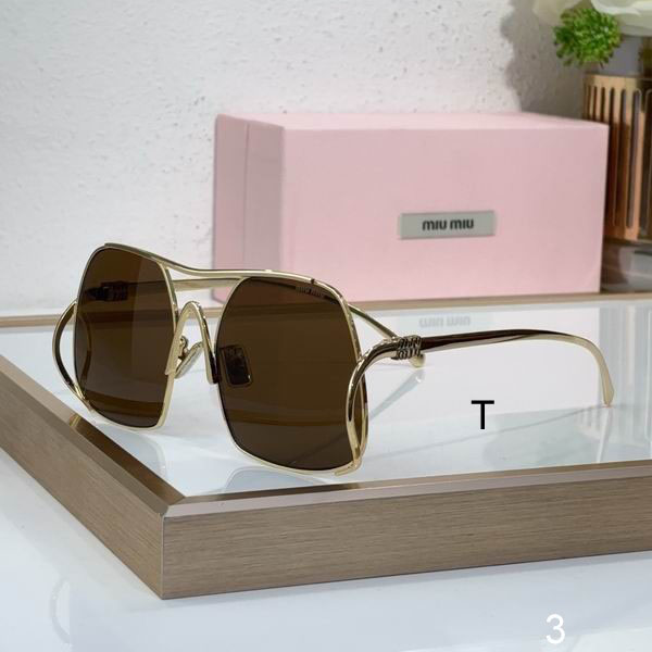 MiuMiu SMUA55 57 18-150 b02