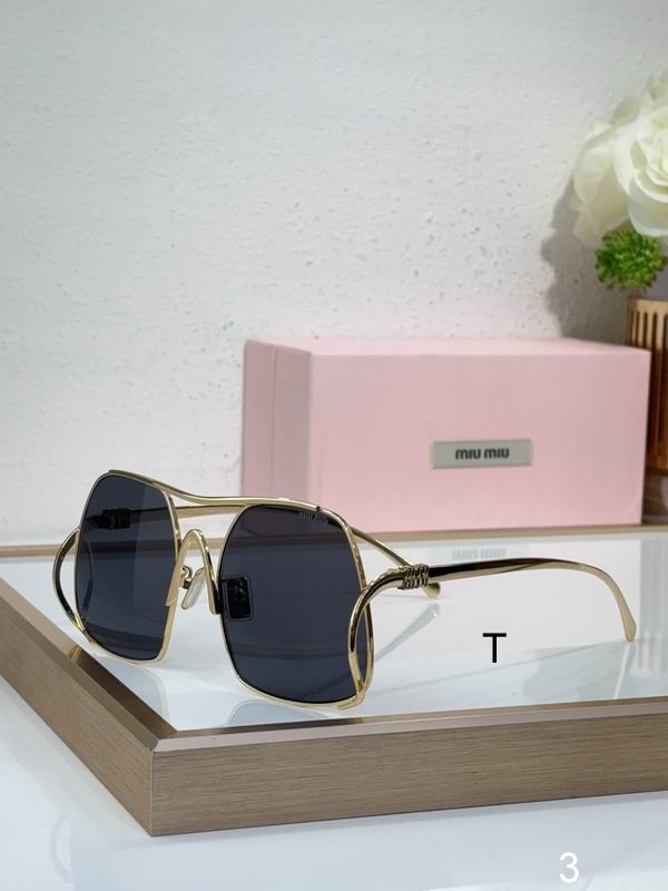 MiuMiu SMUA55 57 18-150 b03