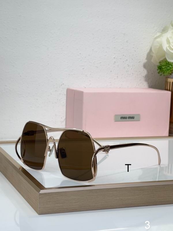 MiuMiu SMUA55 57 18-150 b04