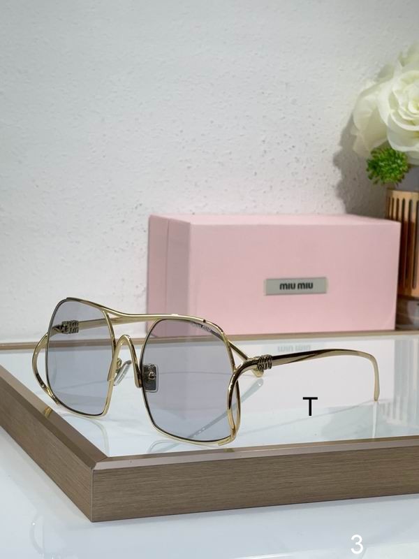 MiuMiu SMUA55 57 18-150 b07