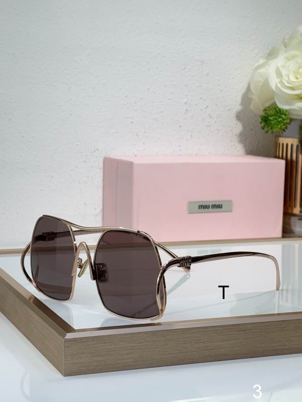 MiuMiu SMUA55 57 18-150 b08