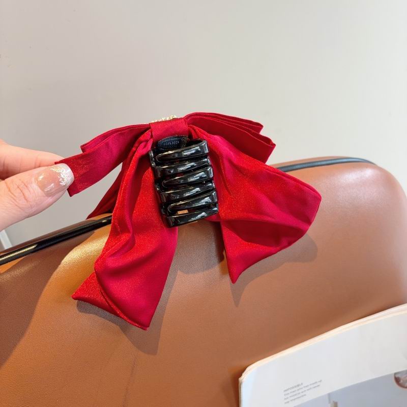 Miumiu Hair grab clip hh (2)