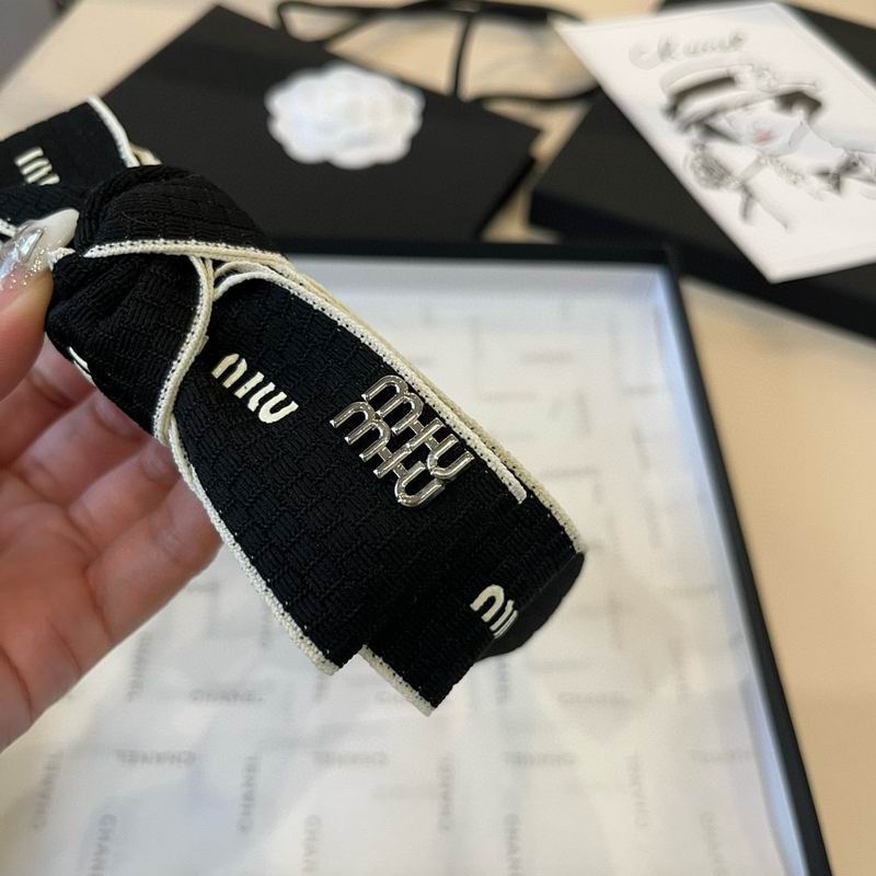 Miumiu Headband hh (130)