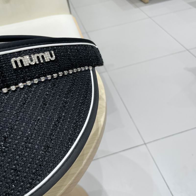 Miumiu Visor (32)
