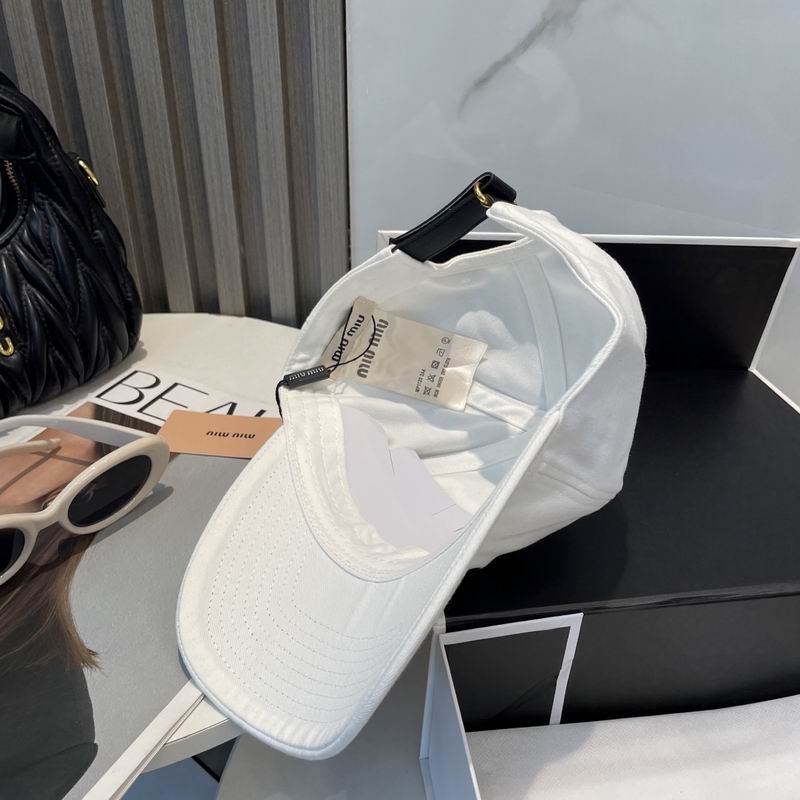 Miumiu cap dx (223)