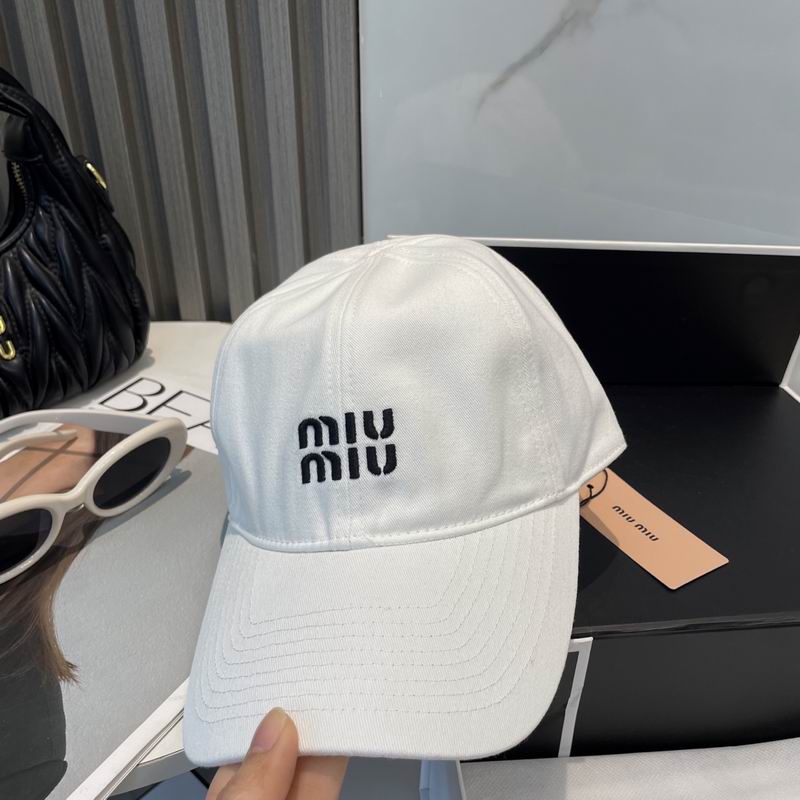 Miumiu cap dx (225)