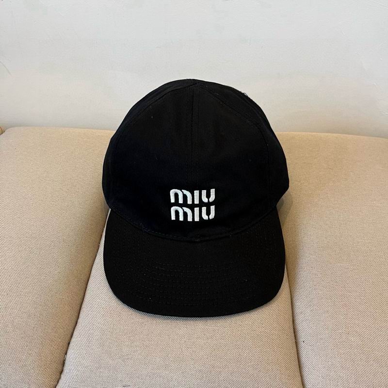 Miumiu cap dx (253)