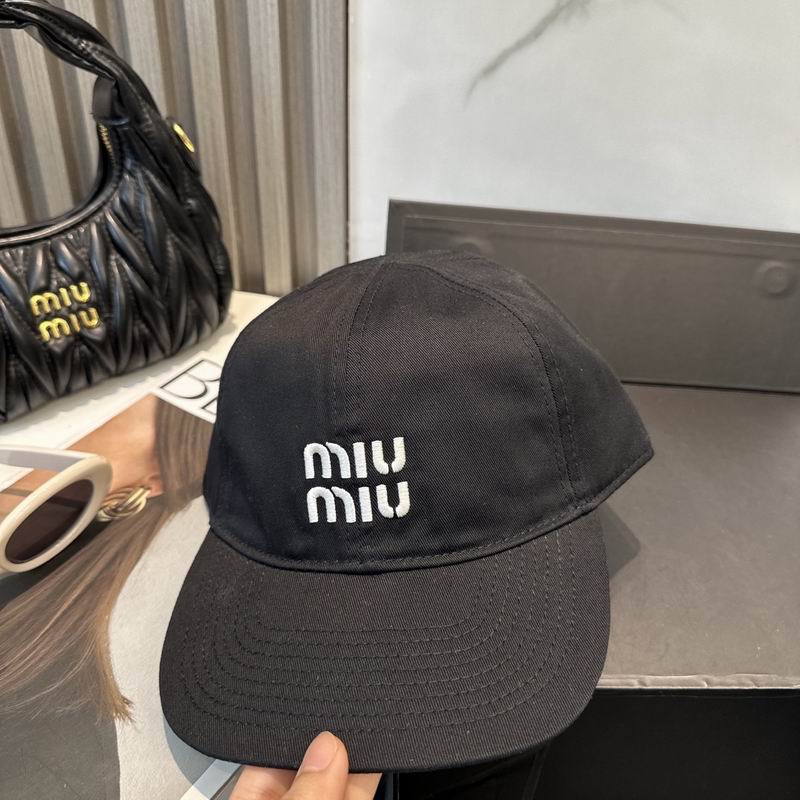 Miumiu cap dx (360)