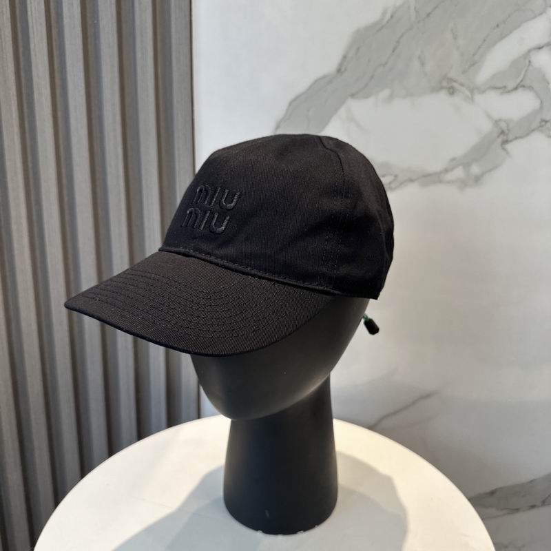 Miumiu cap dx (370)