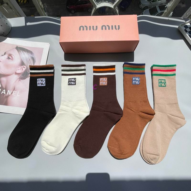 Miumiu socks (3)