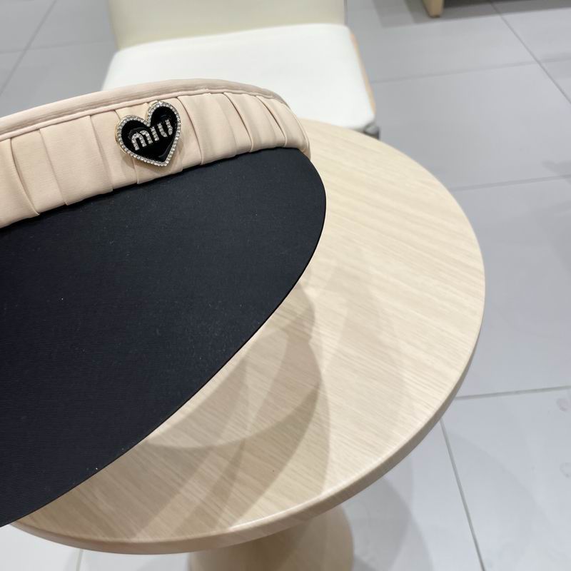 Miumiu visor (69)