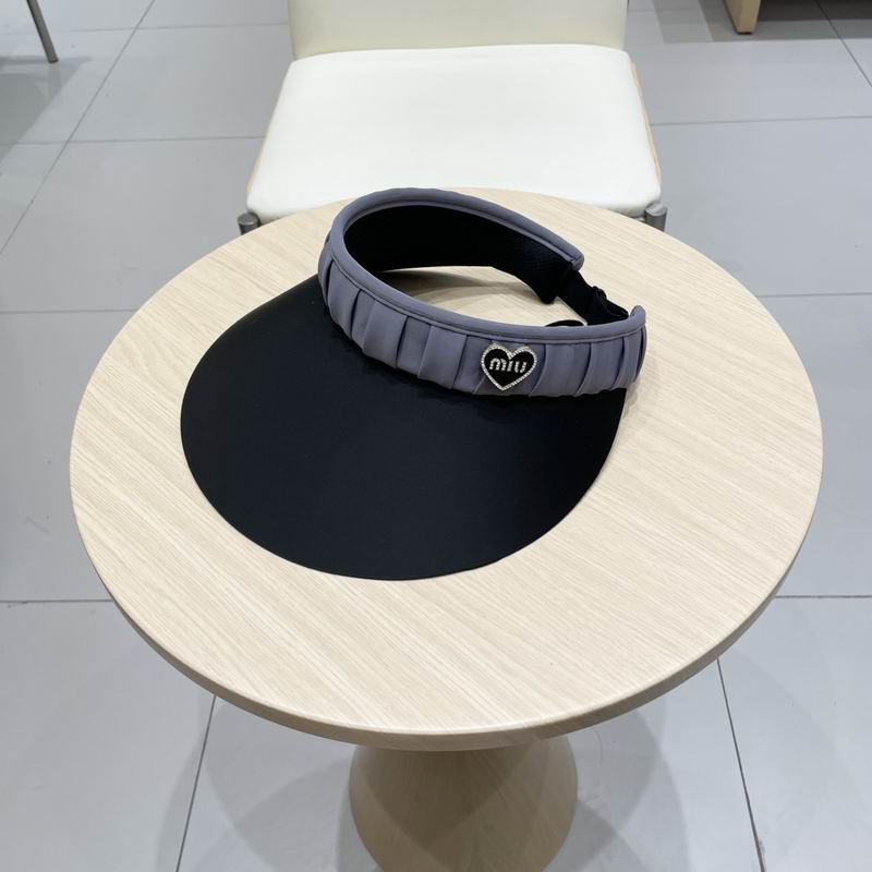 Miumiu visor (93)