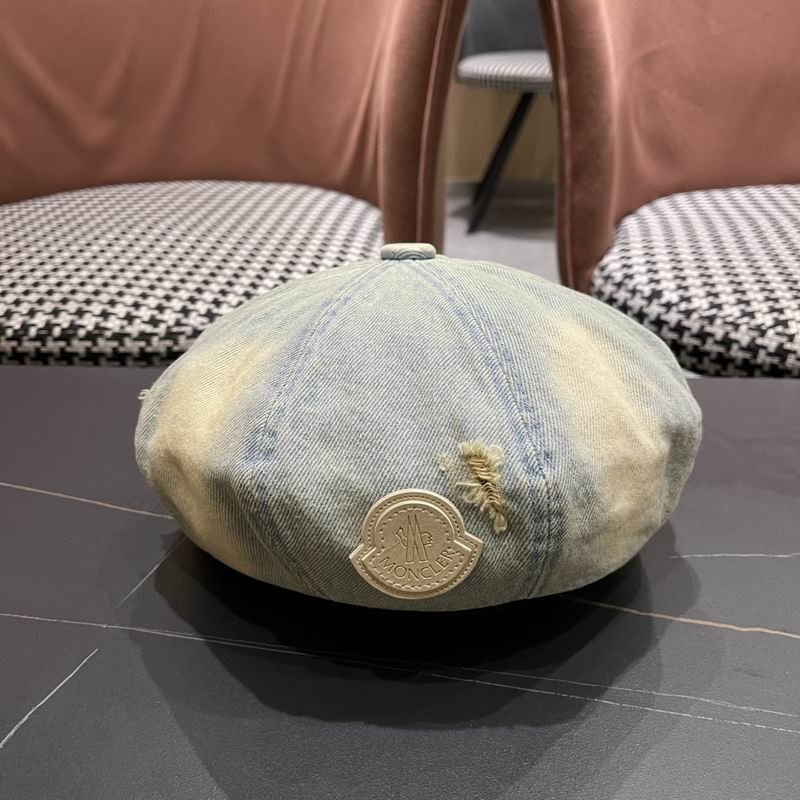 Moncler beret (10)