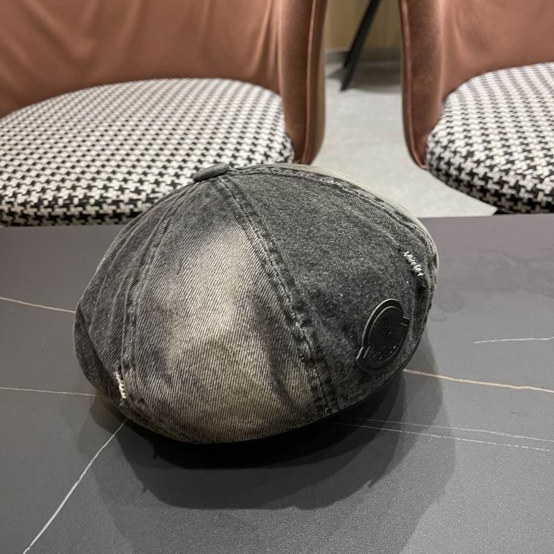 Moncler beret (18)