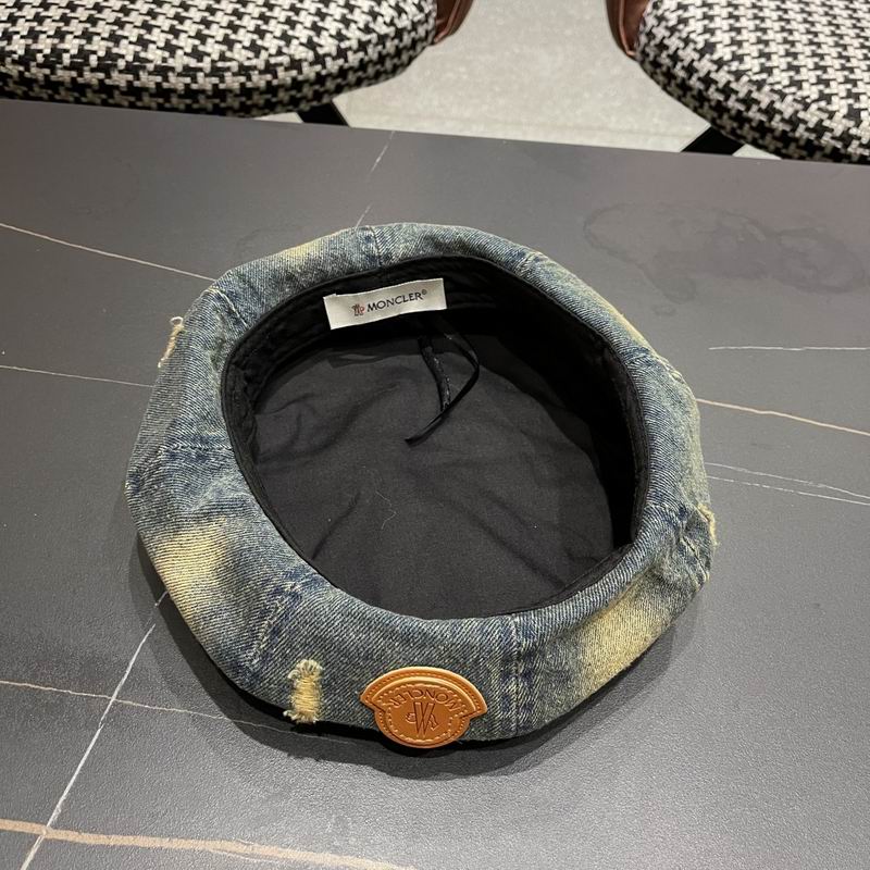 Moncler beret (21)
