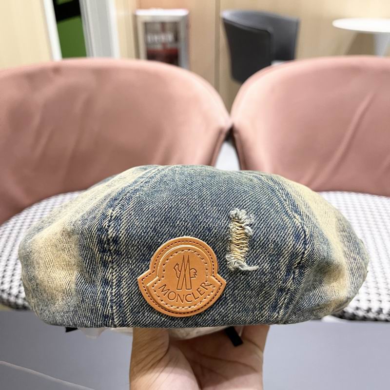 Moncler beret (5)