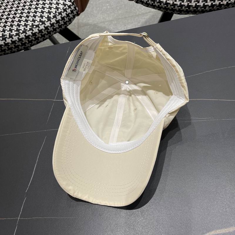 Moncler cap (138)