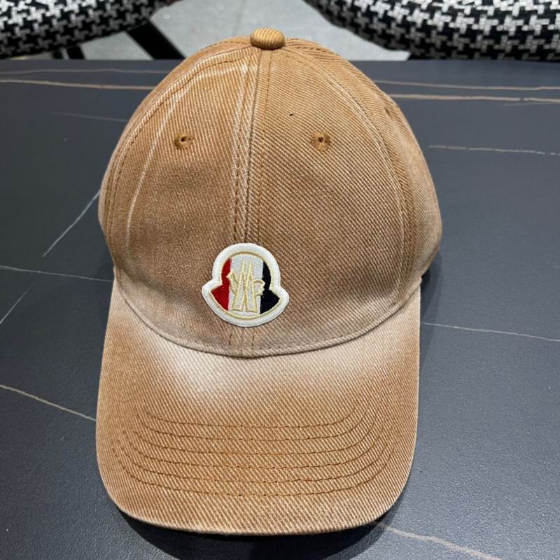 Moncler cap (225)