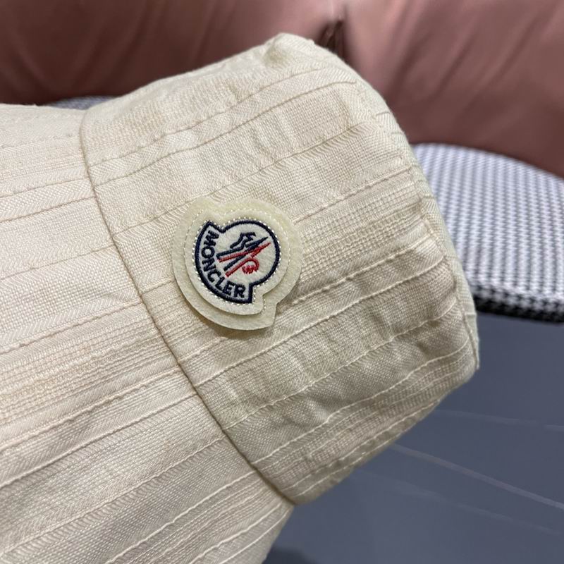 Moncler hat (14)