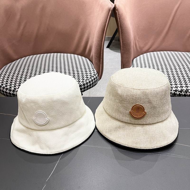 Moncler hat (212)
