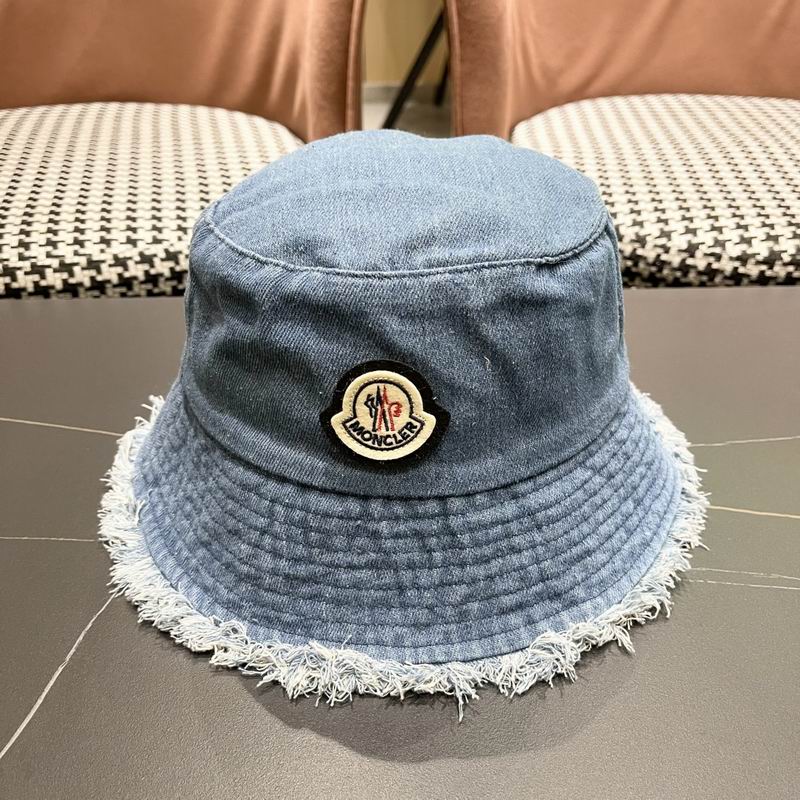 Moncler hat (250)