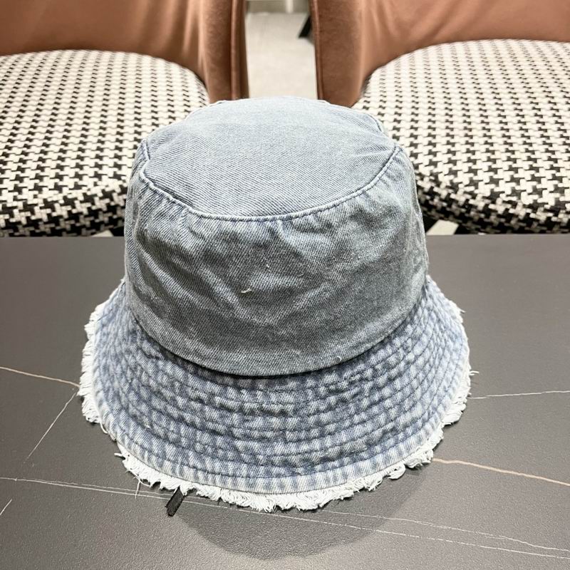 Moncler hat (257)
