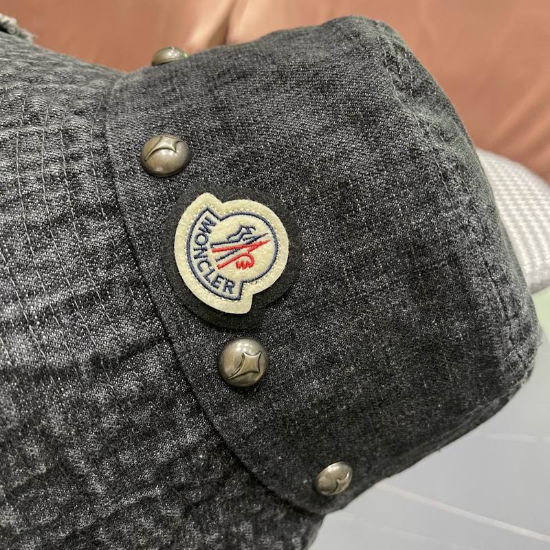 Moncler hat (37)
