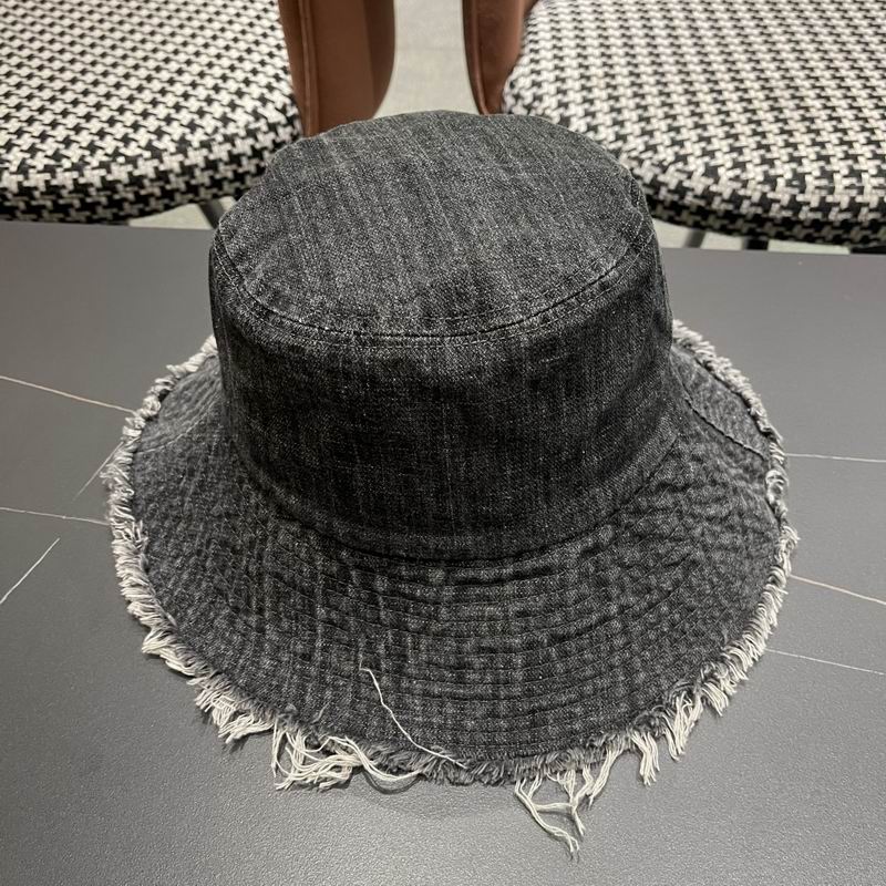 Moncler hat (40)