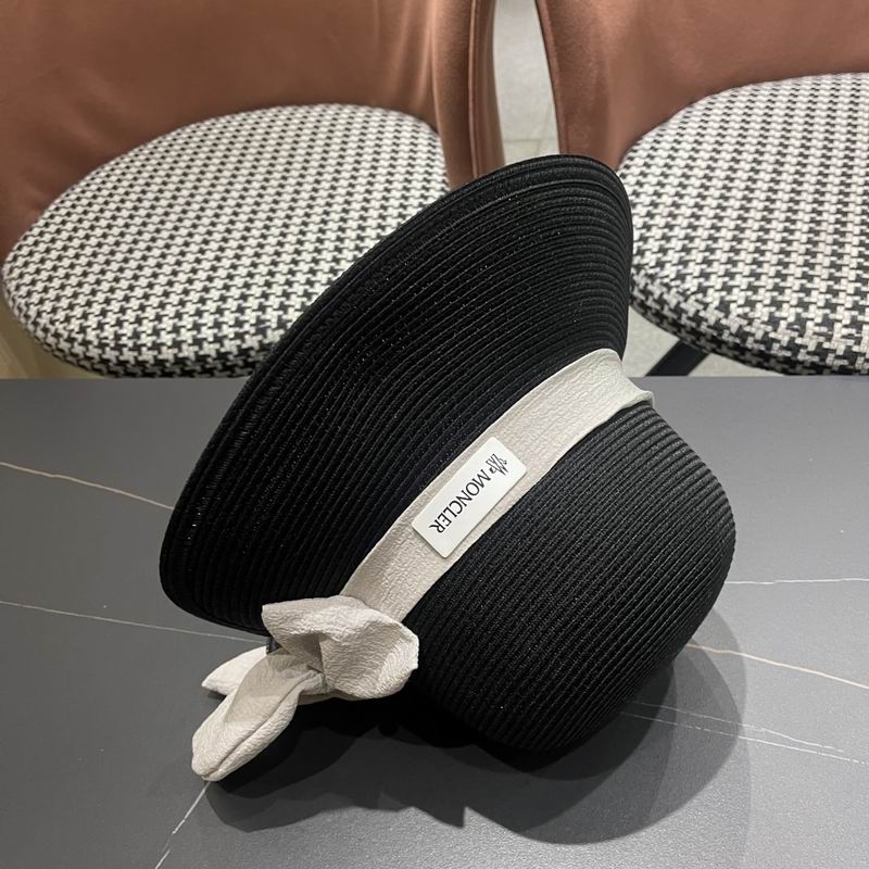 Moncler top hat (13)