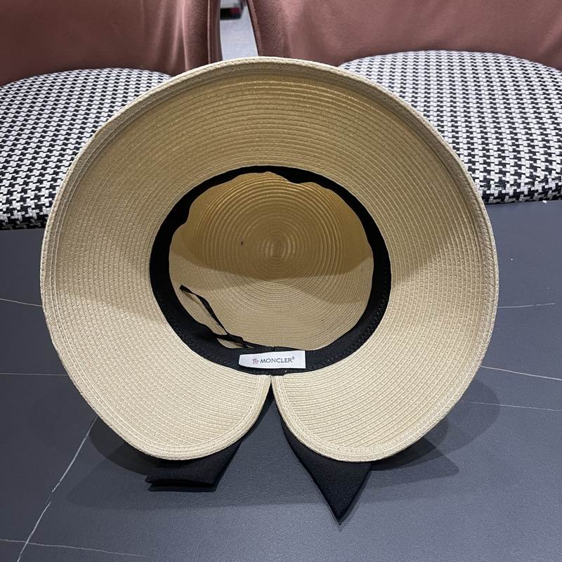 Moncler top hat (36)