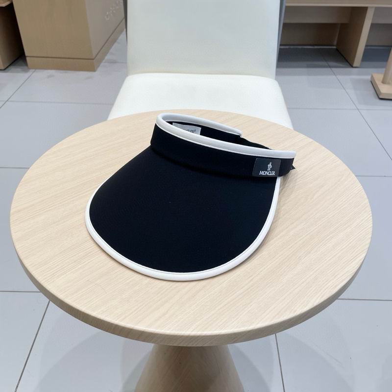 Moncler visor (41)